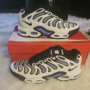 NIKE AIR MAX PLUS DRIFT